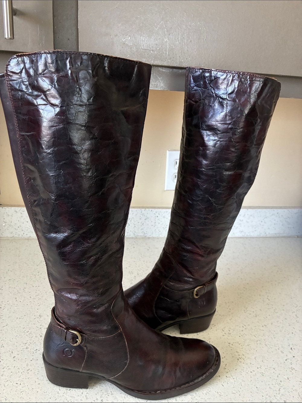 Born Boots Altas